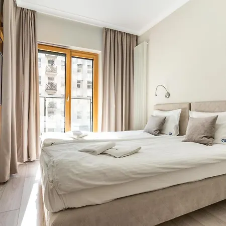 Apartament Mennica - Golden