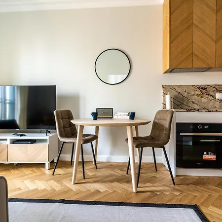 Mennica - Golden Apartment Warsaw