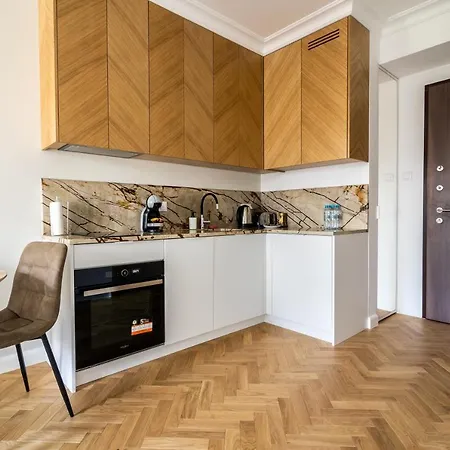Apartment Mennica - Golden